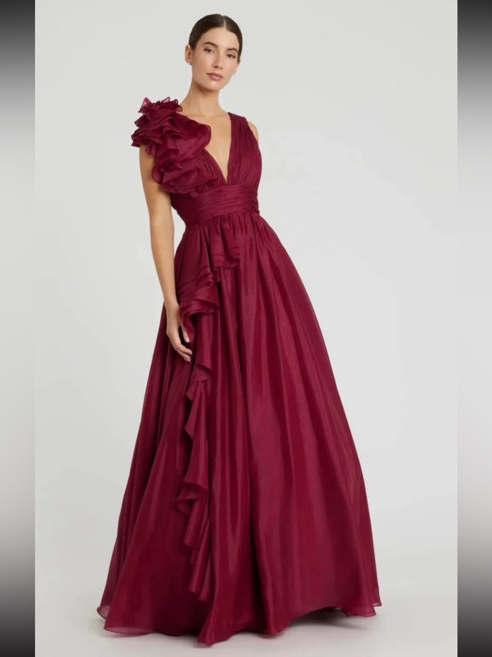 MAC DUGGAL Burgundy Ruffle Shoulder V-Neck Chiffon Gown Size 2